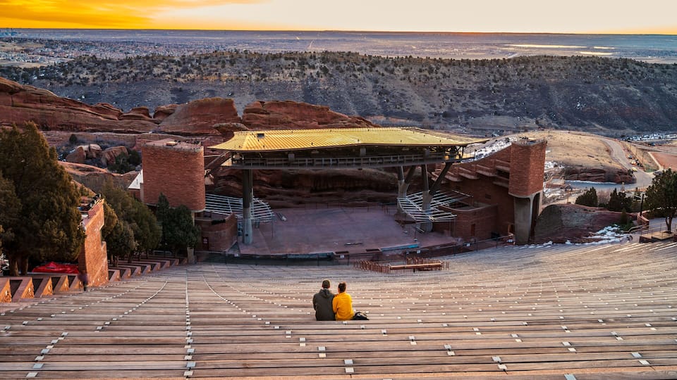 sunrise at red rocks