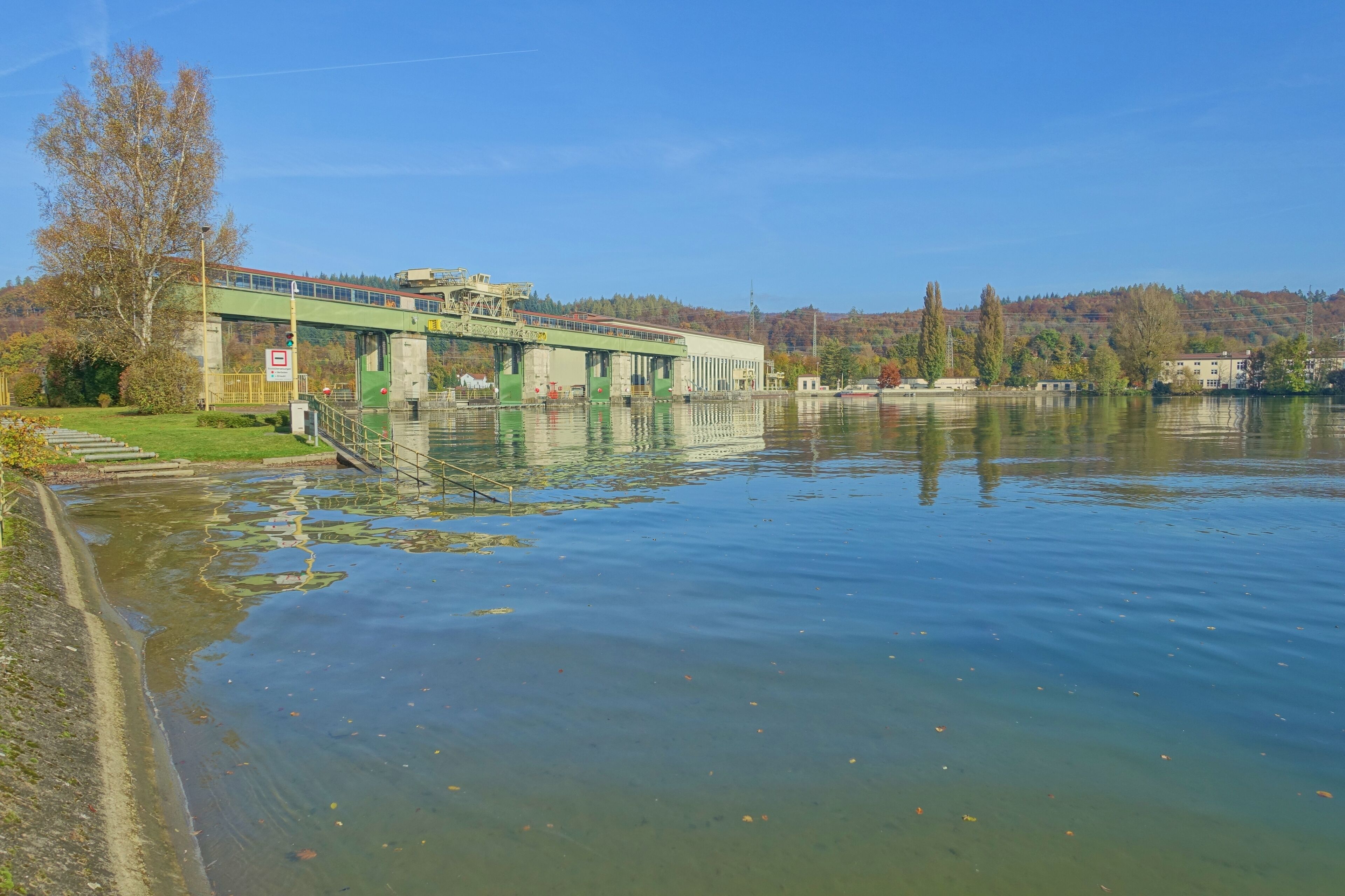 Kraftwerk Ryburg-Schwörstadt Ostseite