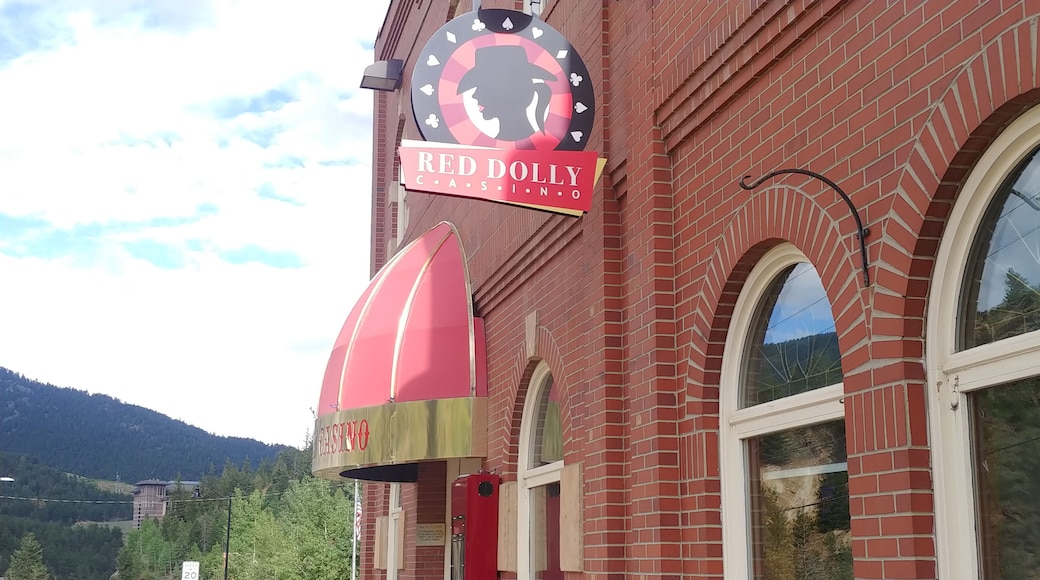 Blackhawk Colorado is a cool mountain town and is mostly hotels and casinos. The Red Dolly has a $6.99 prime rib dinner and it was actually pretty good for the price