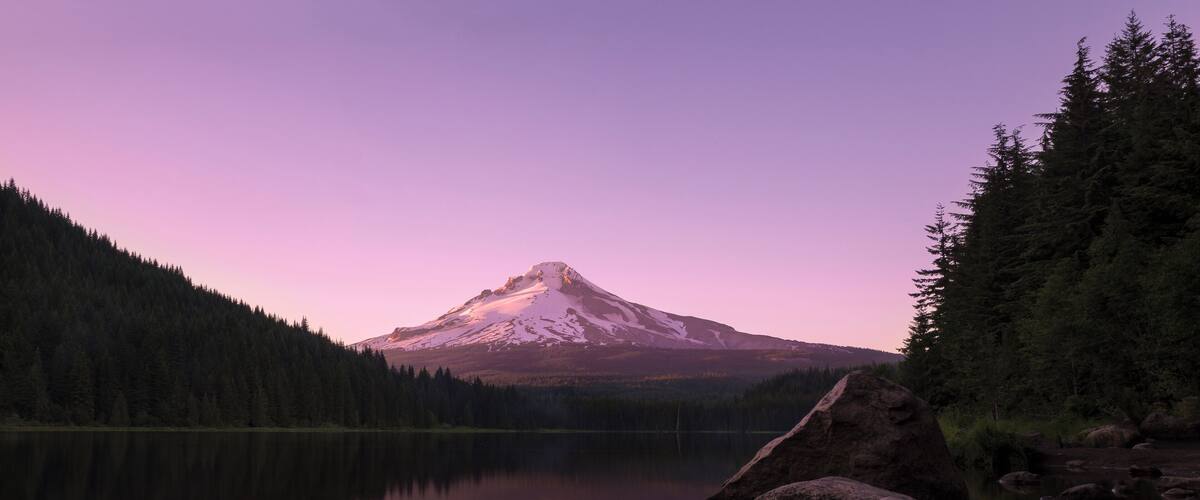 A nice, quiet lake at the base of Mt Hood. #ADVENTURE