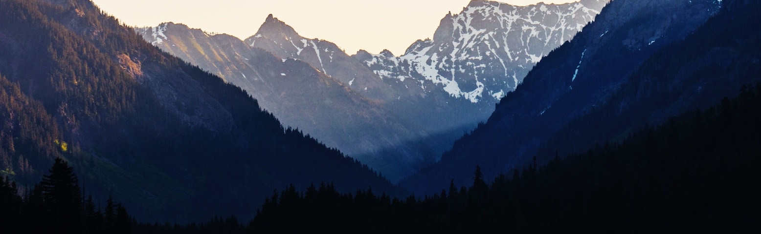 Spent many spring mornings searching for the perfect place to watch the sun come up. This may just be it! ❤️ #Adventure #Adventure Photo Contest