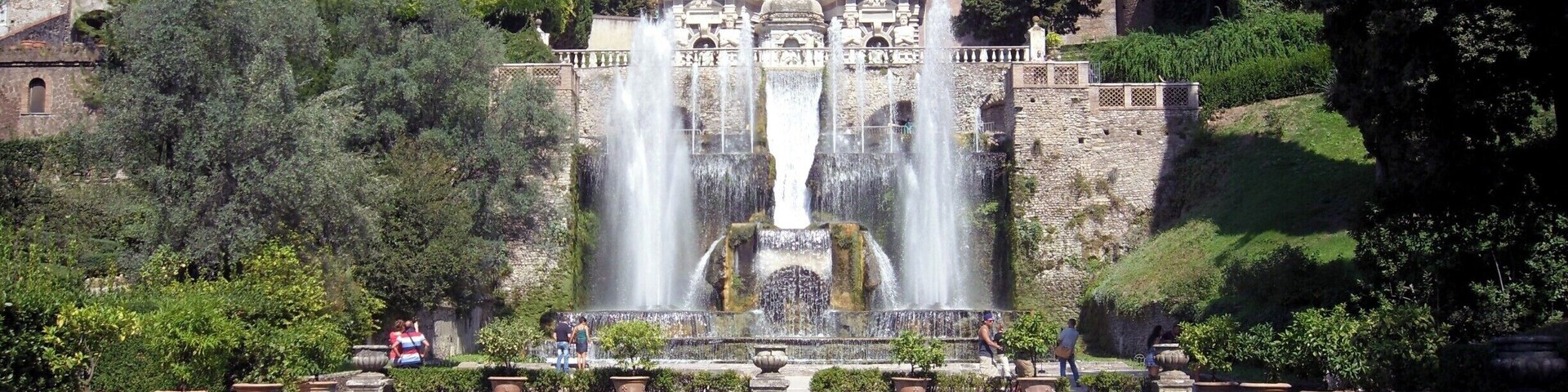The Fountain of Neptune below the Fountain of the Organ