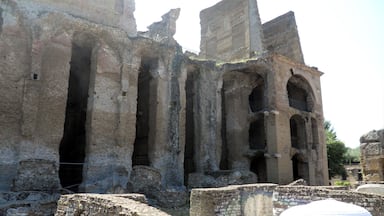 This is in the same area as Tivoli Villa D'este. It was a retreat for Emperor Hadrian.