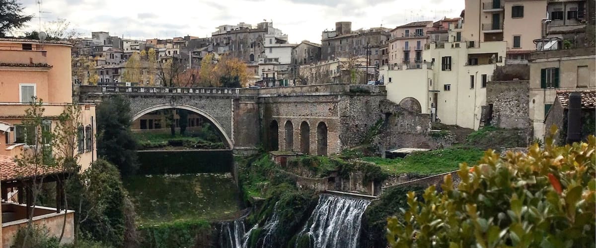 I absolutely love this charming little town! An hour away from Rome, definitely worth a visit.
This view is just breathtaking.