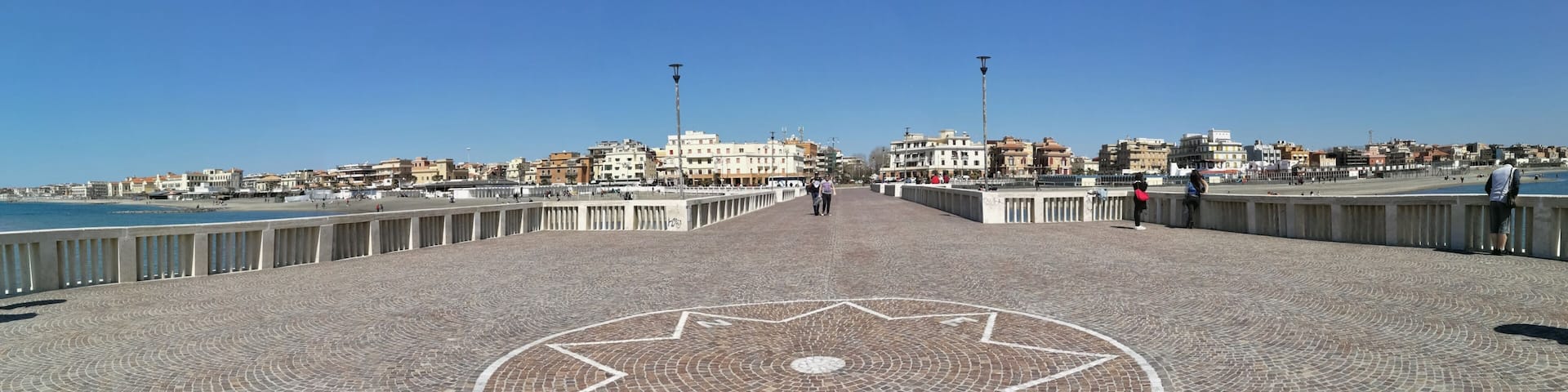 Ostia - Panoramica del pontile