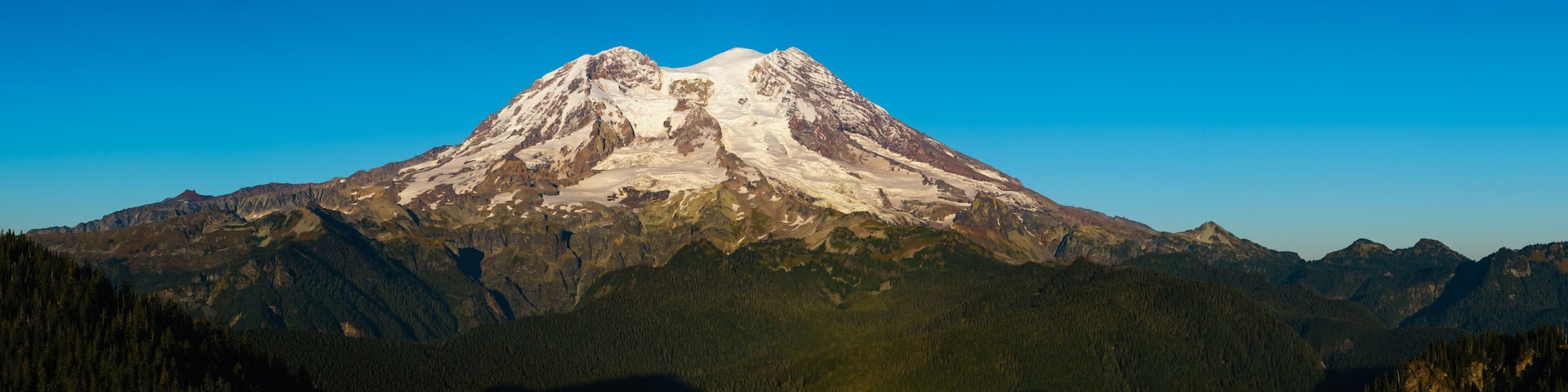 Autumn Light, Mount Rainier, Washington, 2016
