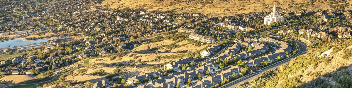 Pano Top view of Draper City in Utah with a clear blue sky background