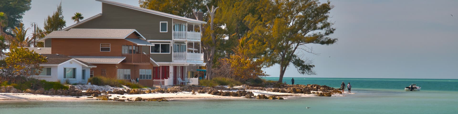 C1804A Waterfront homes on Gulf of Mexico at Holmes Beach, Florida