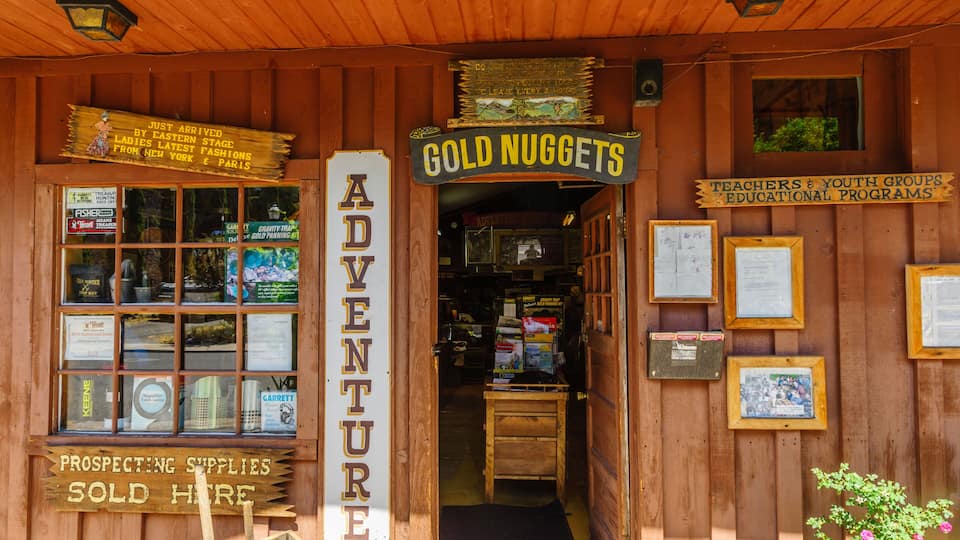 CY9GG2 Jamestown, California - historic goldrush township near the 'motherlode' mines. Gold rush experience office.