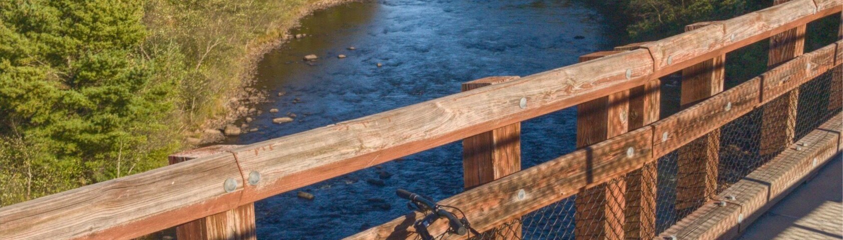 Lehigh Gorge trail, 36 miles of 1% downhill grade bike ride that anybody can do.
#biking #poconos #parks #pennsylvania #statepark #lehigh #roadtrip #outdoors
#greatoutdoors
#adventure