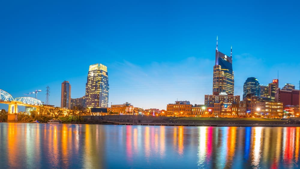 Nashville, Tennessee downtown skyline