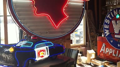 Vintage Pontiac neon sign at Big Bad Neon. Custom made neon signs and a few vintage ones for sale.
