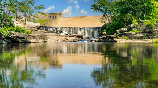 Mansfield Hillow Dam