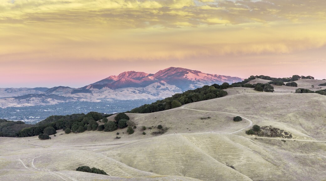 Mt. Diablo Sunset during California Drought. Contra Costa County, California, USA.
