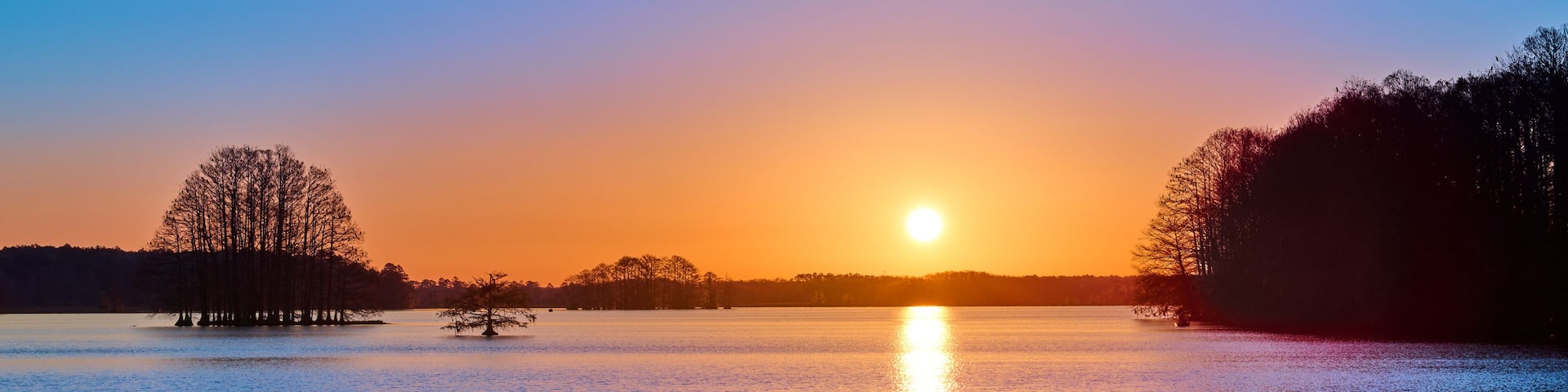 Sunrise at Lake Talquin State Park near Tallahassee, FL.