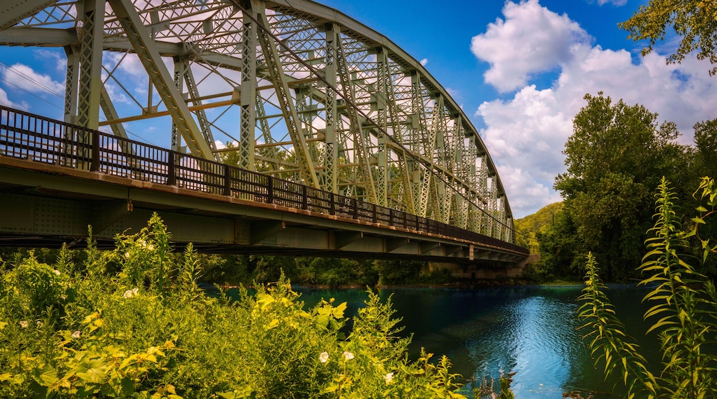 Rustic Landmark Bridge Street Bridge, also known as the Veterans Memorial Bridge, built in 1953, spanning the Housatonic River in New Milford, Connecticut