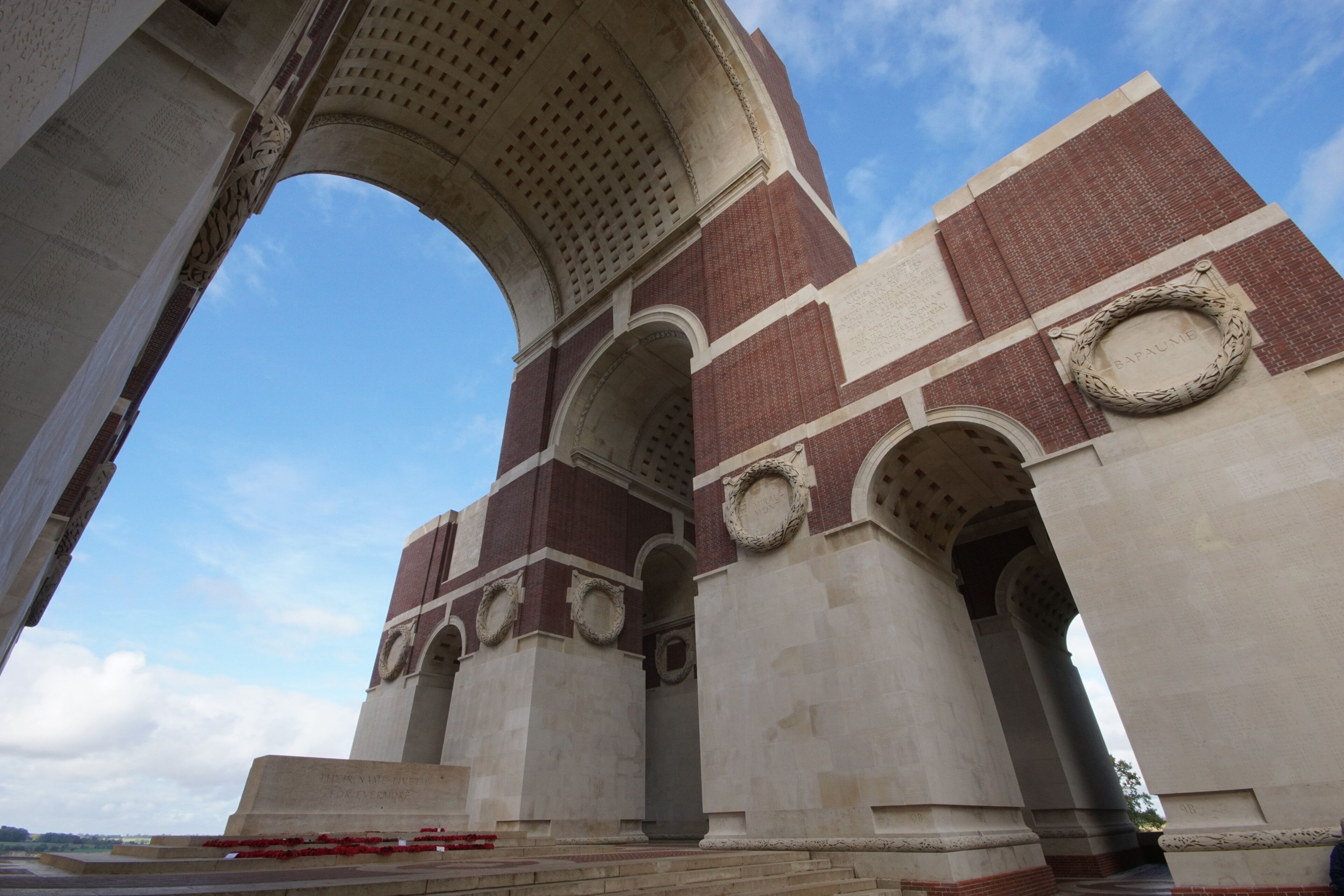 Thiepval Memorial, Thiepval, Peronne, Somme, Hauts-de-France, France  - Commonwealth War Graves Commission
