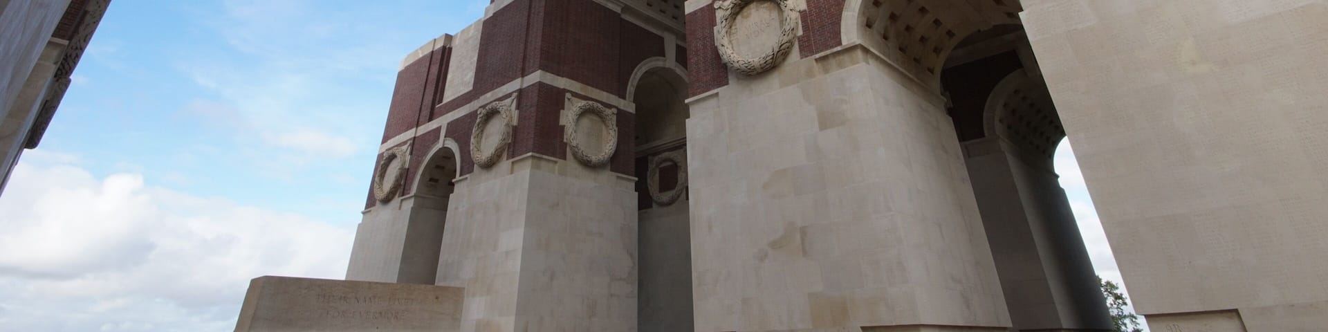 Thiepval Memorial, Thiepval, Peronne, Somme, Hauts-de-France, France - Commonwealth War Graves Commission