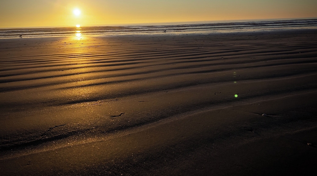 Christmas Eve 2019 beach sunrise