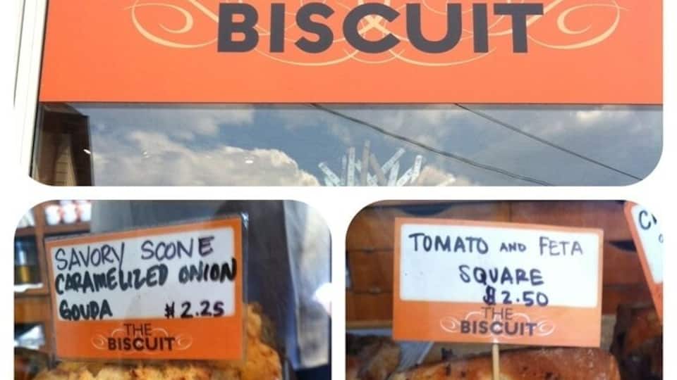 The best savory baked goods, good soup, strong coffee. The feta tomato squares are unique and delicious. Local artists featured on the walls.