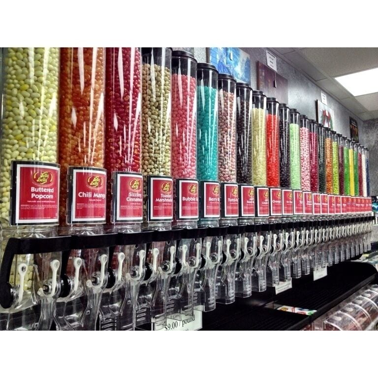 Fantastic local candy shop that makes a variety of fudge and truffles.