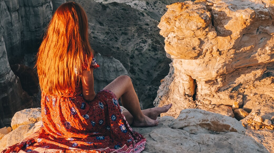 Watching sunset over Coal Mine Canyon was the perfect way to end the day. #Adventure
Quick Tip: Don't forget to get a permit to access these Navajo lands! It is required for day use and camping.