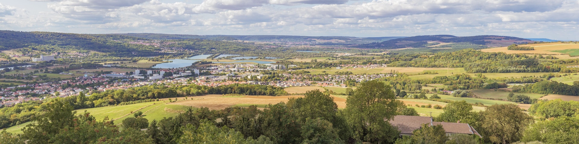Panorama of Pont-a-Mousson with the marshlands seen from the Mousson Castle