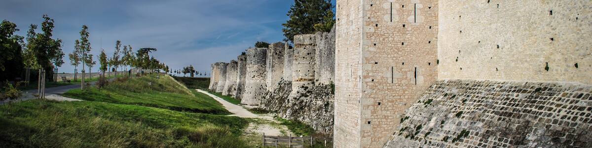 77160 Provins, France