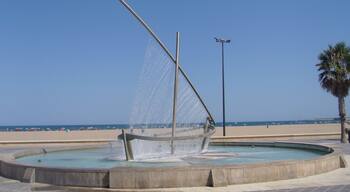 Water fountain in Paseo Marítimo
