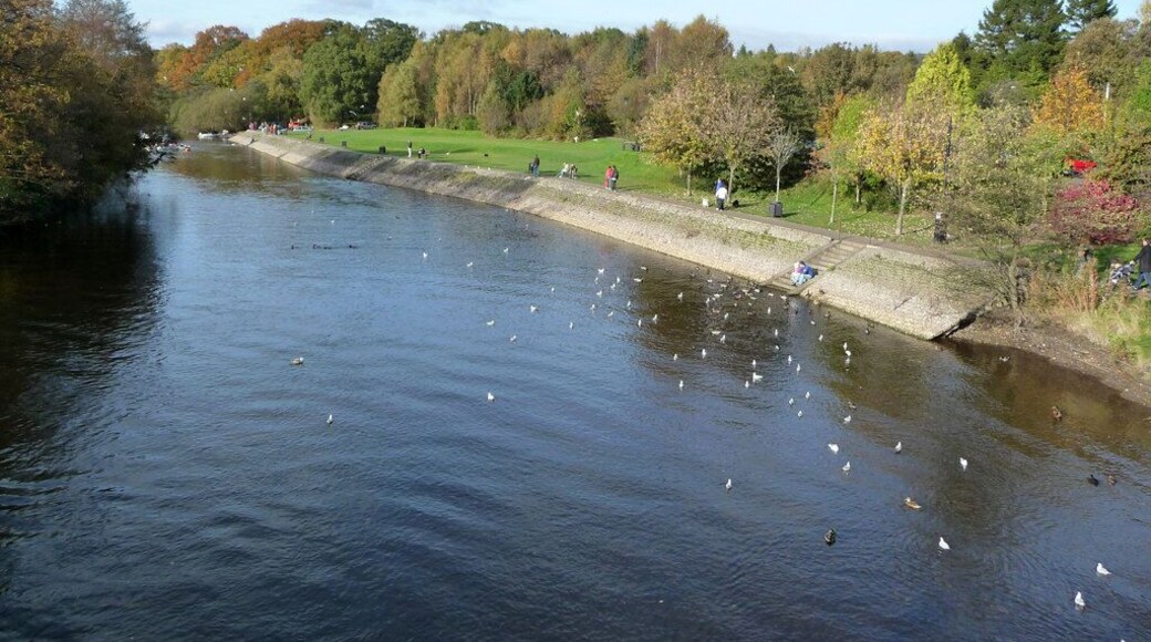 River Leven above Balloch Bridge