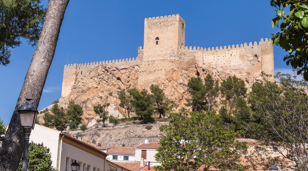 Almansa Castle, National Historical-Artistic Monument, 14th century on Almohad remains, Almansa, Albacete province, Castilla-La Mancha, Spain