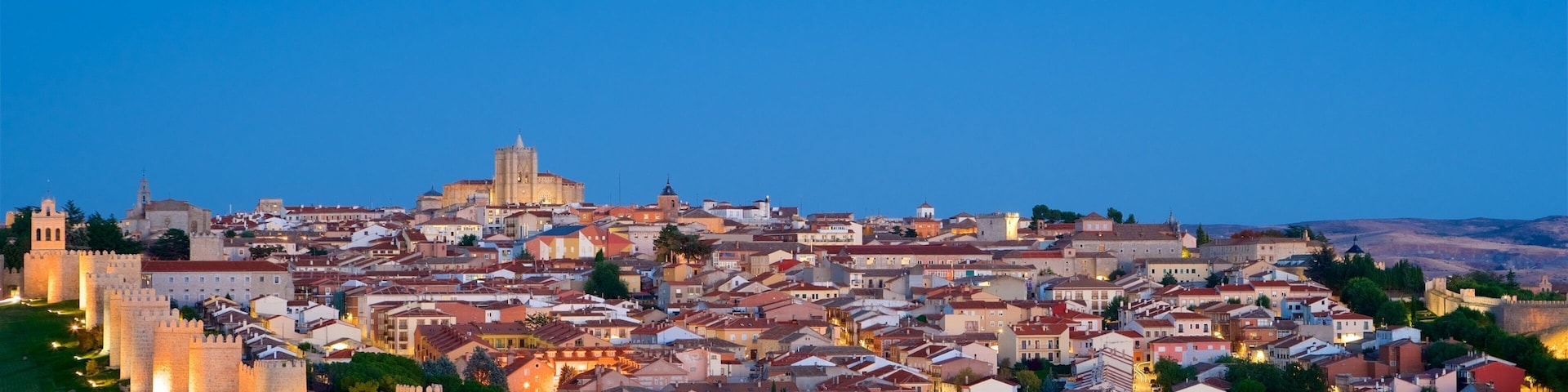 Ávila featuring night scenes, a city and heritage architecture