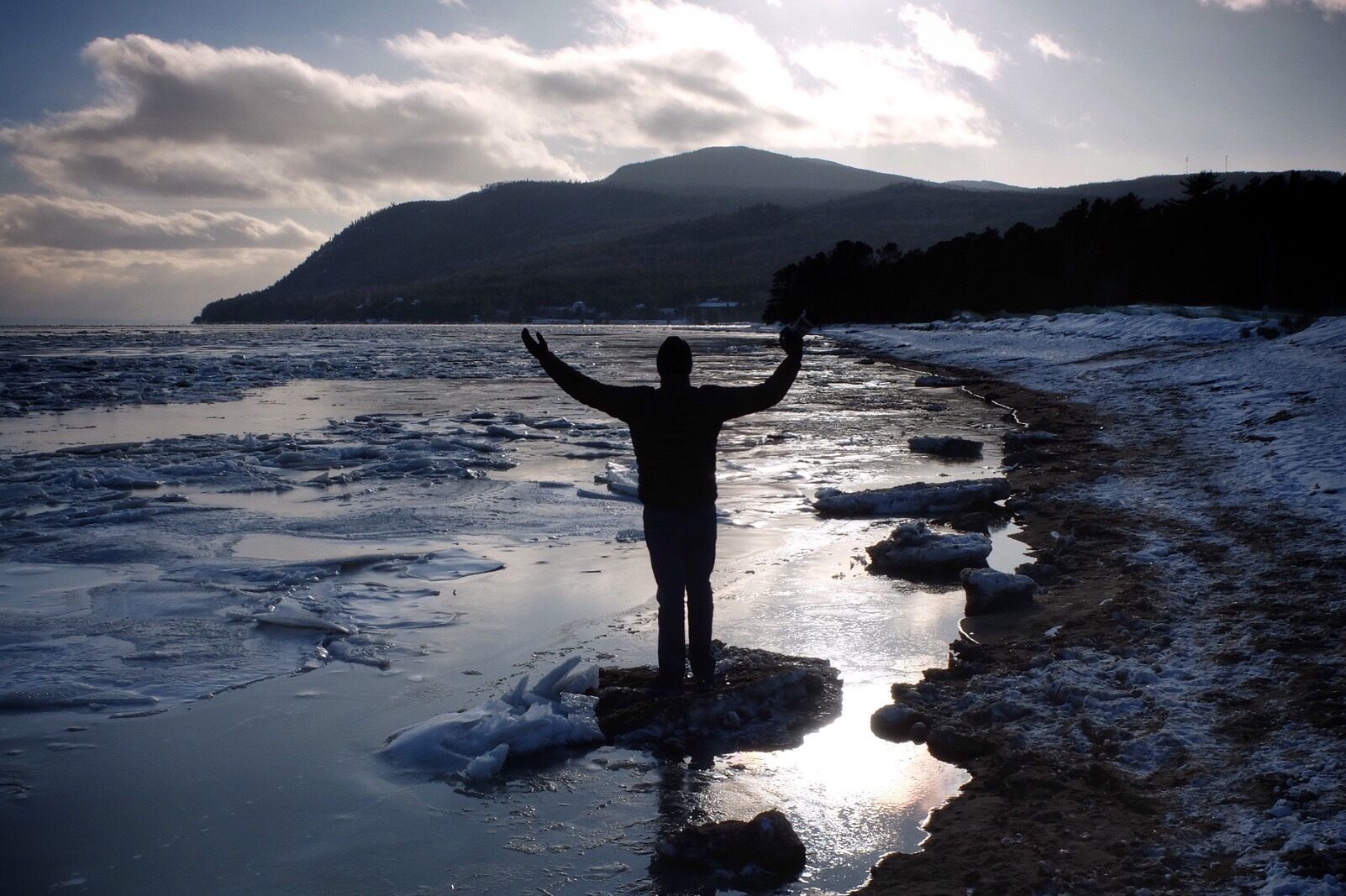 This small city is the heart of the Charlevoix region, and in a deep and uncharacteristic valley between two mountains and the Saint Lawrence. The dramatic bay was created by a massive meteor strike millions of years ago, and some say that this galactic quality is what gives the city such a special feel. It has a beautiful shoreline (even in winter), lots of quaint restaurants and cafes, plus the reported highest concentration of art galleries in the country.