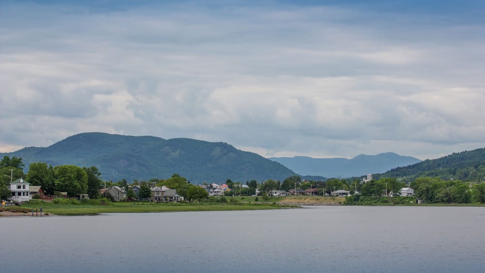 Baie-Saint-Paul charlevoix and mountains; Shutterstock ID 517093216; Purchase Order: -