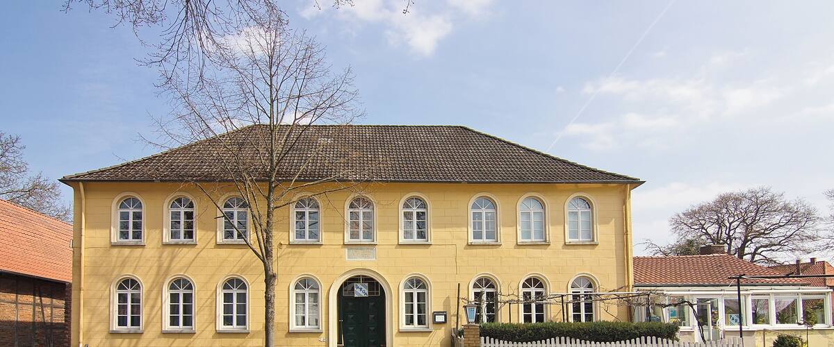 Baudenkmal Gasthaus Burgdorfer Straße 43 in Otze (Burgdorf)