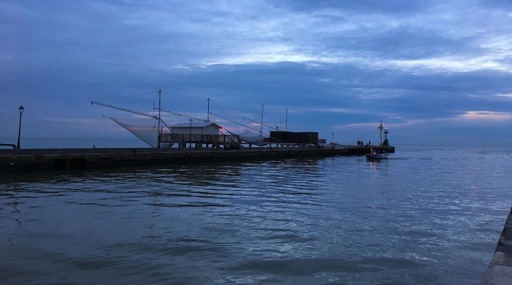 When the sea meet the cloud