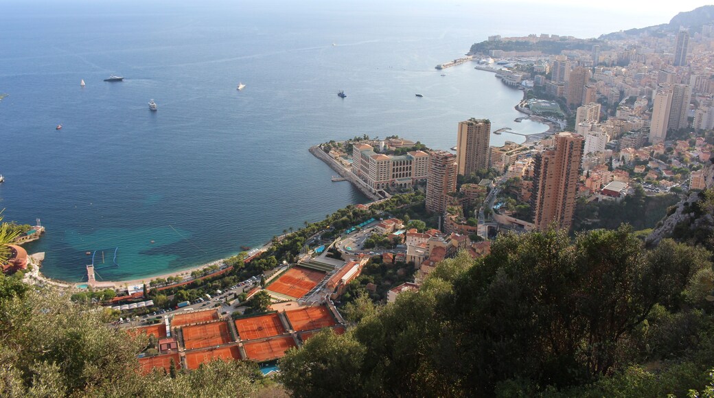 Монако. Вид с автодороги D51.