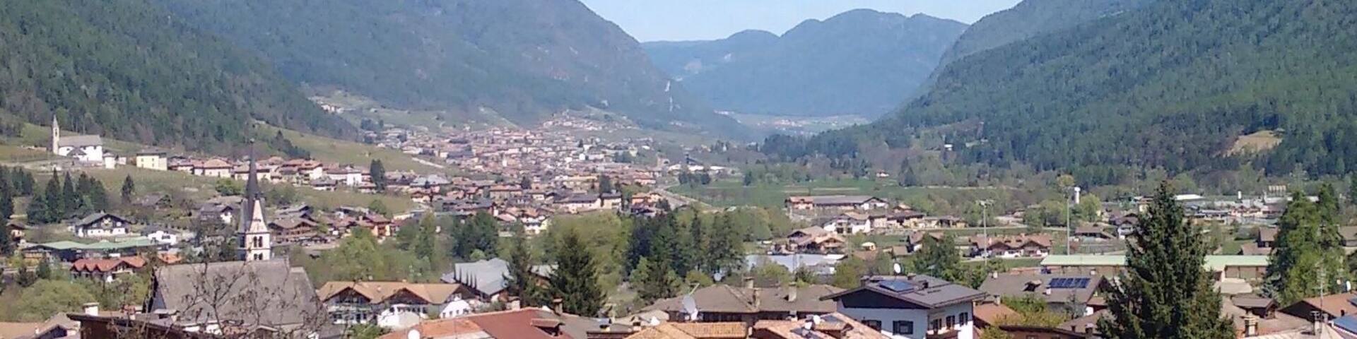 Panorama della Val di Sole da Dimaro.