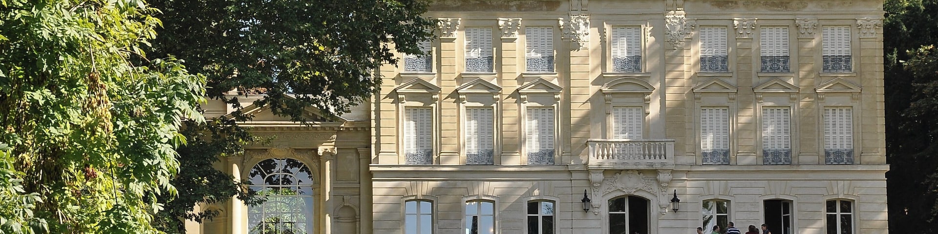 This building is inscrit au titre des Monuments Historiques. It is indexed in the Base Mérimée, a database of architectural heritage maintained by the French Ministry of Culture, under the reference PA00133015 .