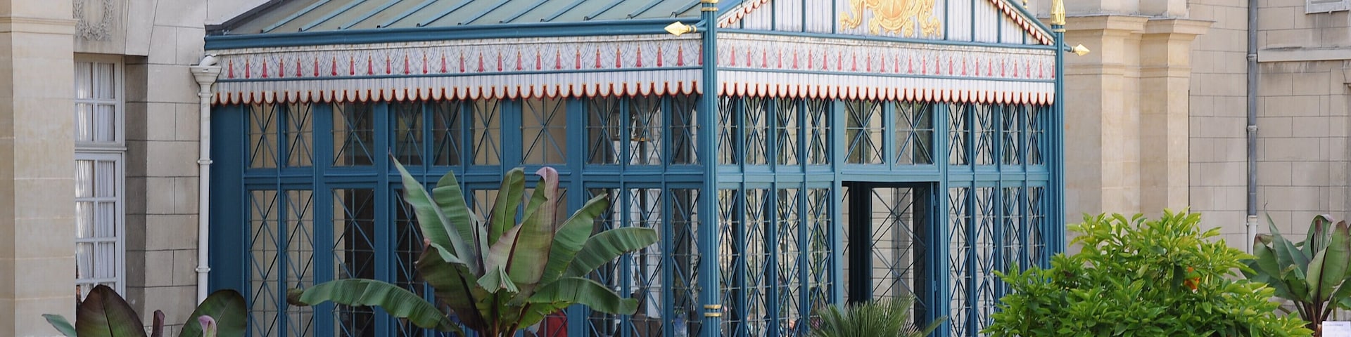 Château de Malmaison in Rueil-Malmaison, France. Residence of empress Joséphine de Beauharnais, wife of Napoleon Bonaparte. View of the entrance.