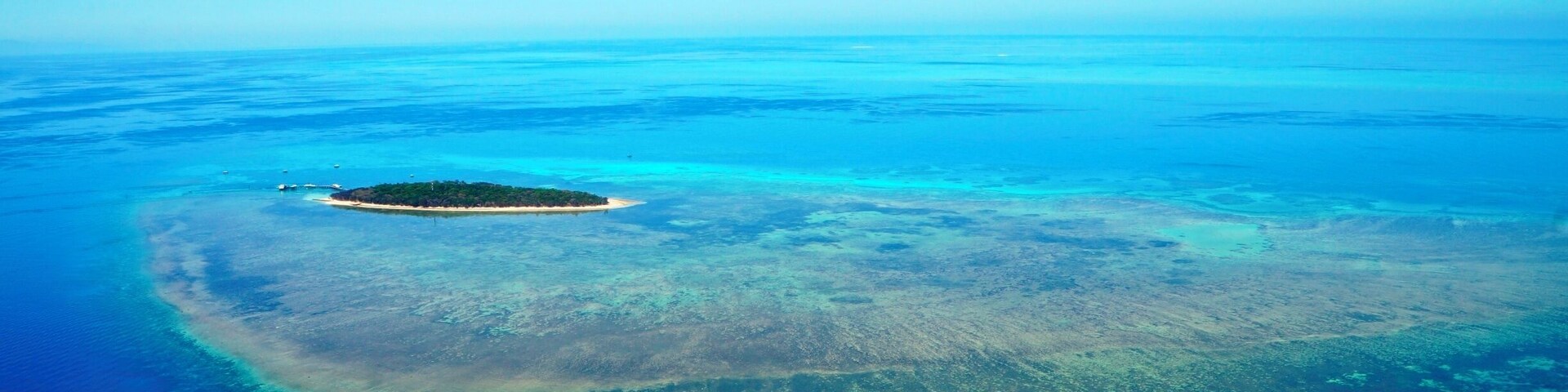 Flying over the reef in a helicopter will be an experience you'll never forget! #waterlust #colorful
www.cheskiesgaplife.com