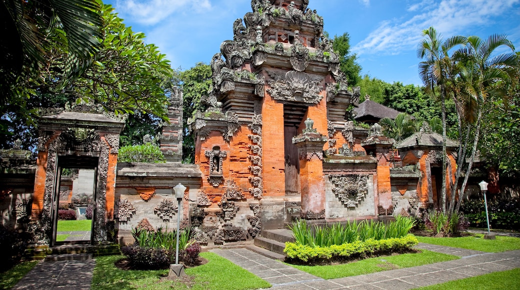 Entrance gate of Negeri Propinsi Museum in Denpasar, Bali, Indonesia; Shutterstock ID 120576172; Purchase Order: SP-2026; Order Number: SP-2026 Go Guide images research for Bali (Indonesia); Client/Licensee: Hotels.com; Other: Lee Ban Twan