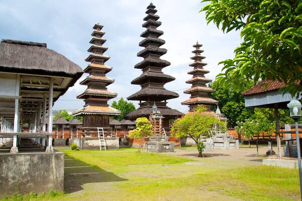 Mataram featuring a temple or place of worship
