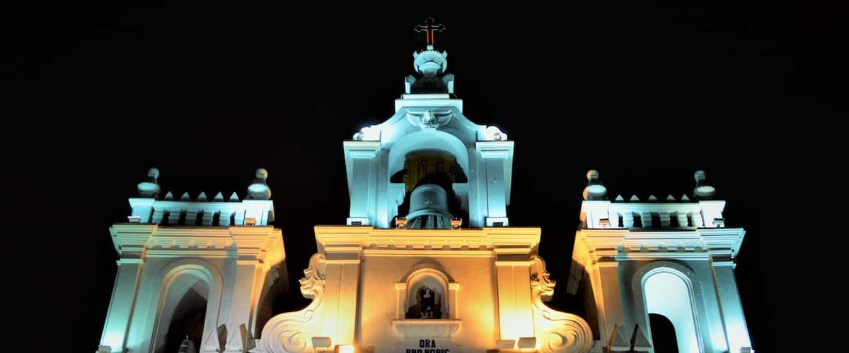 Our Lady of the Immaculate Conception Church, Panjim, Goa.
One of the famous landmark churches in Panjim, featured in many of the recent bollywood movies shot in Goa.