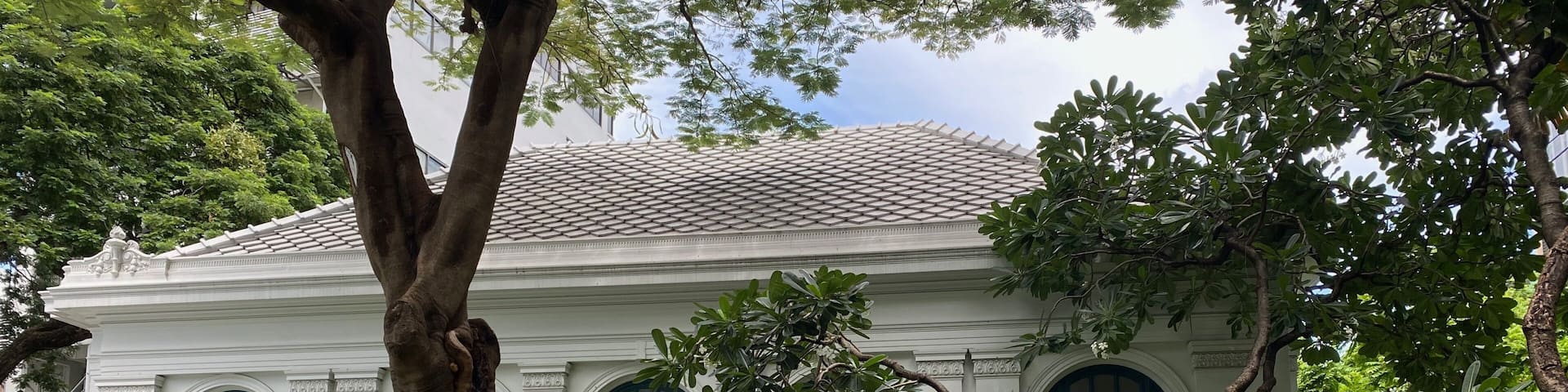 Nielson Hays Library, Bangkok, Thailand