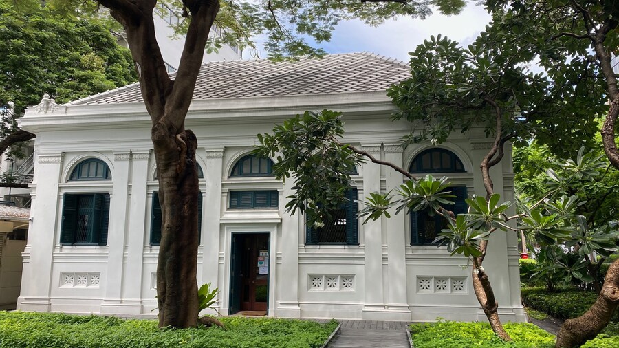 Nielson Hays Library, Bangkok, Thailand