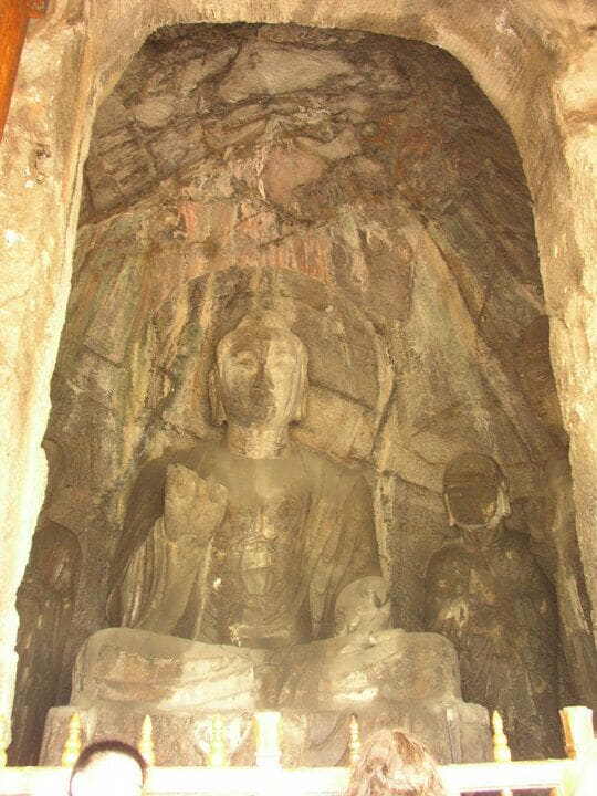 Longmen Grotto--caves with carved statues
