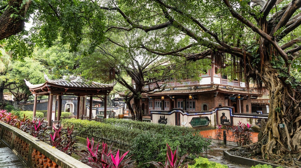 Lin Family Mansion & Garden