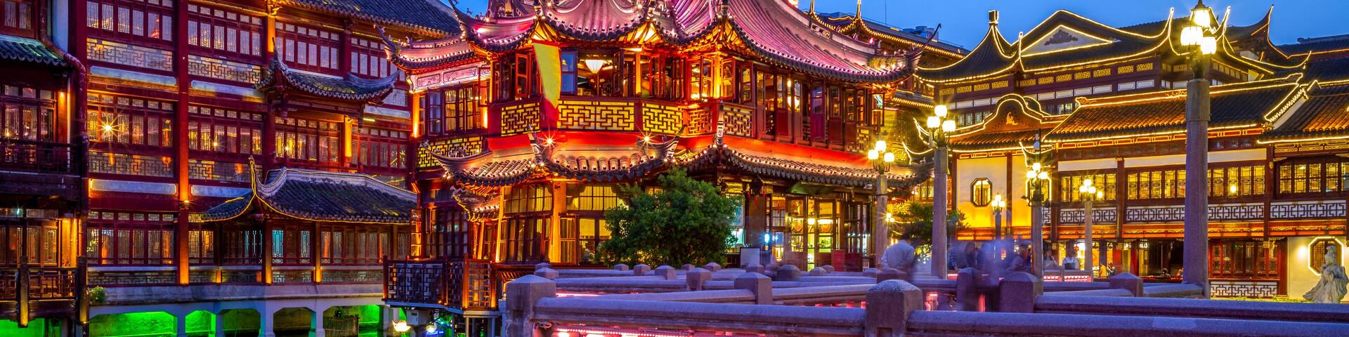 night view of yu yuan garden in shanghai, china