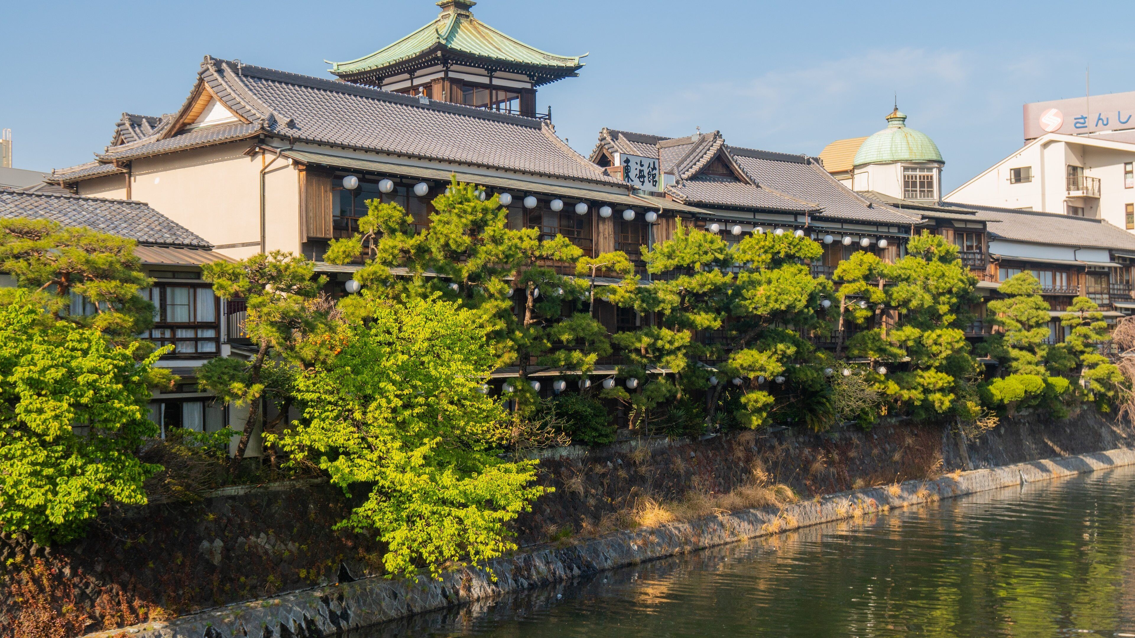 Tōkaikan which includes a river or creek